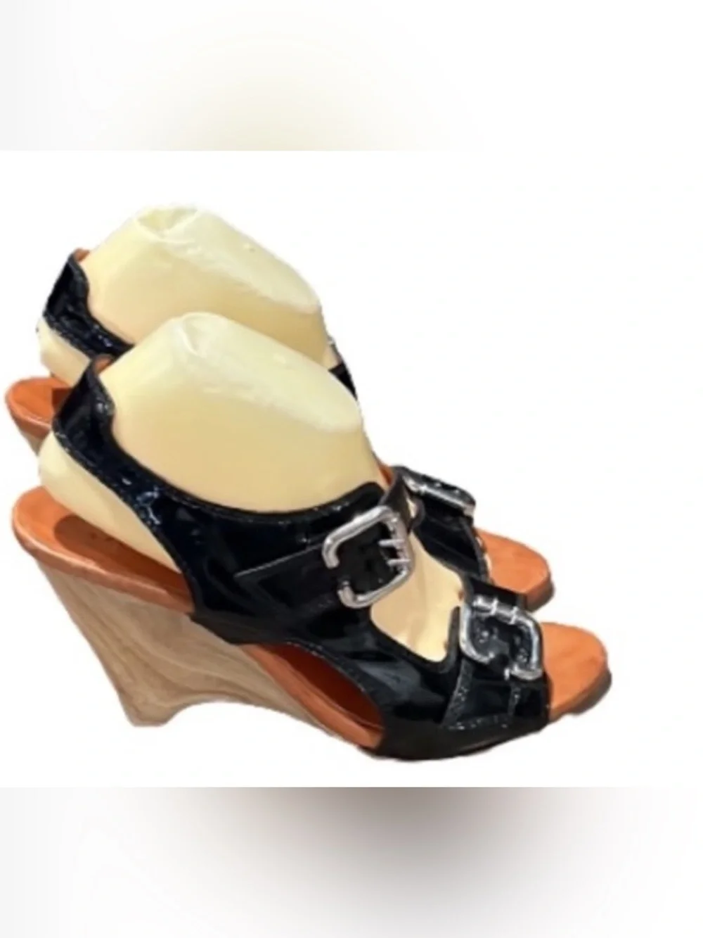 Authentic Lattitude Femme designer black patent leather wedge heel sandals sz 9